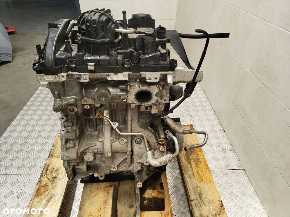 BMW F40 F45 F46 SILNIK BENZYNA B38A15A - 5