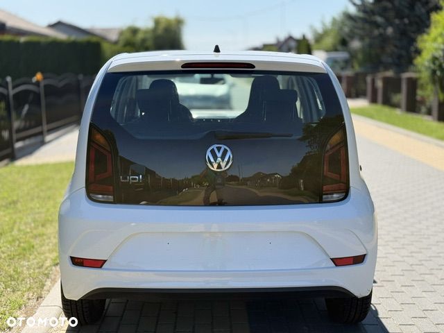 Volkswagen up! 1.0 move - 8