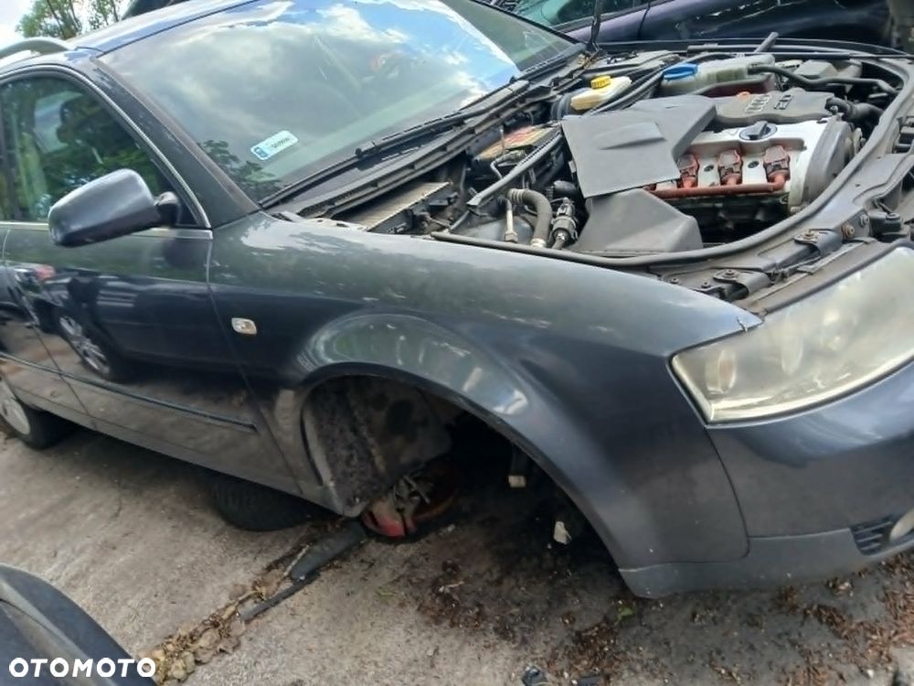 Audi A4 B6 Kombi za części. - 9
