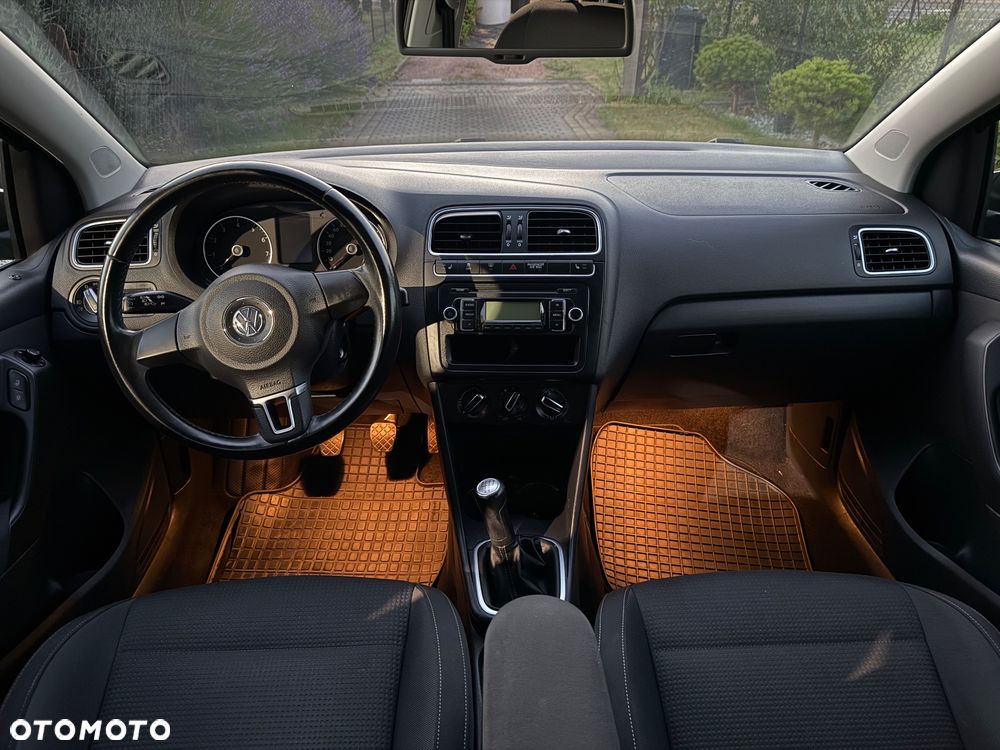 Volkswagen Polo 1.4 Team - 14