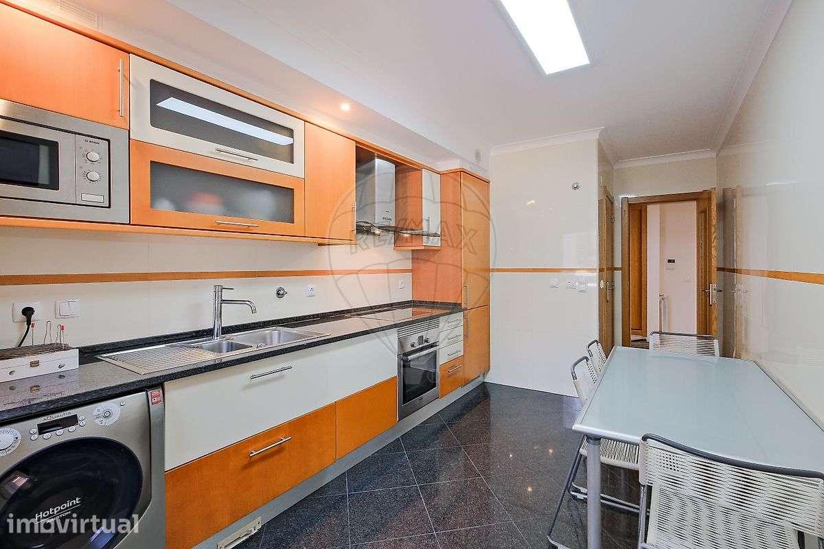 Apartamento T4 para arrendamento - Grande imagem: 3/38