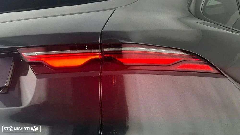 Jaguar F-Pace 2.0 P400e AWD R-Dynamic Black - 14