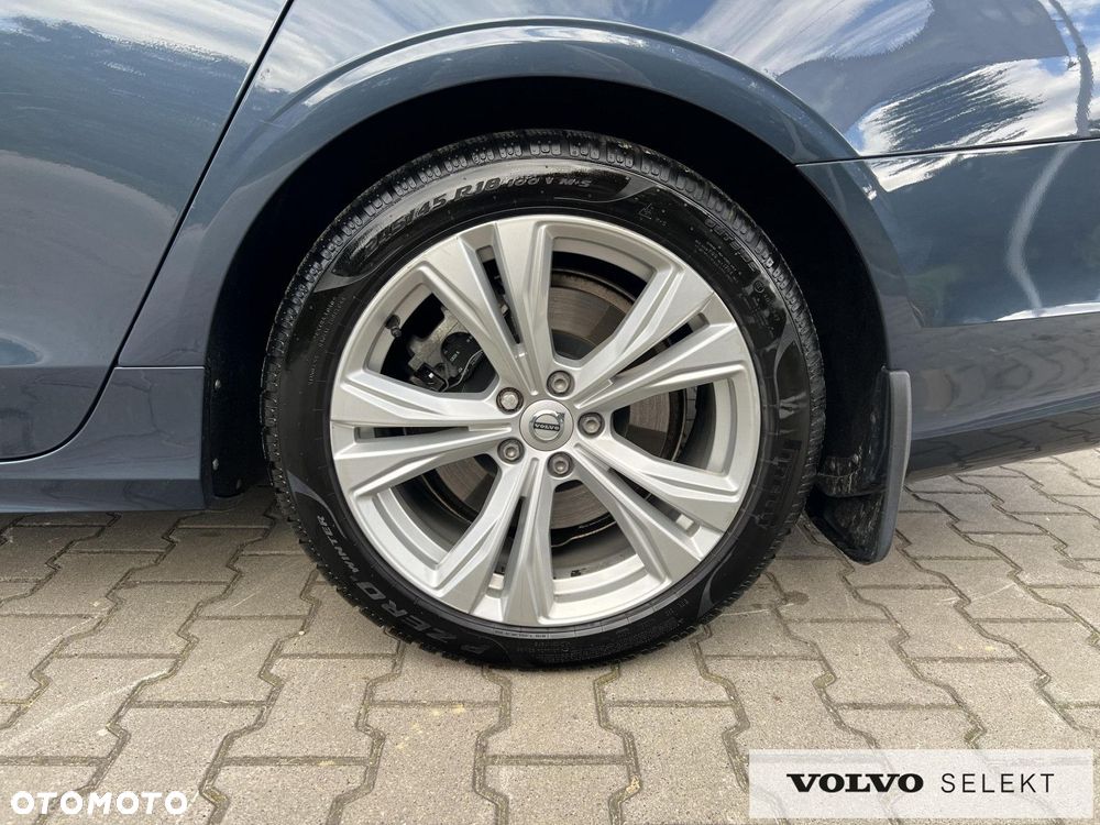 Volvo V90 - 32