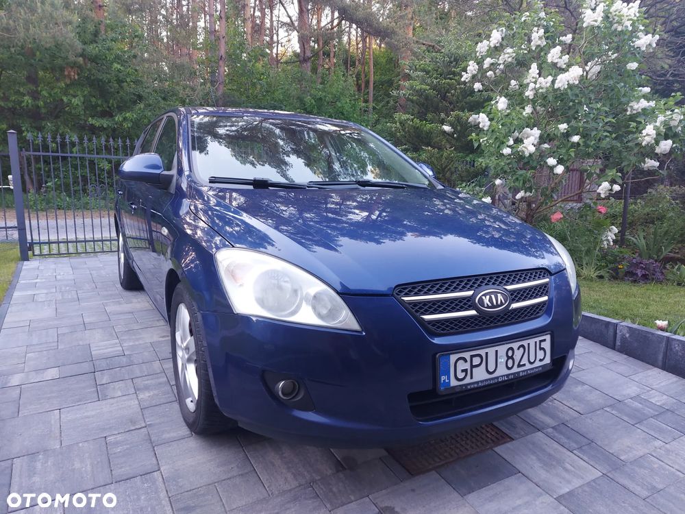 Kia Ceed 1.6 Crdi Comfort - 3