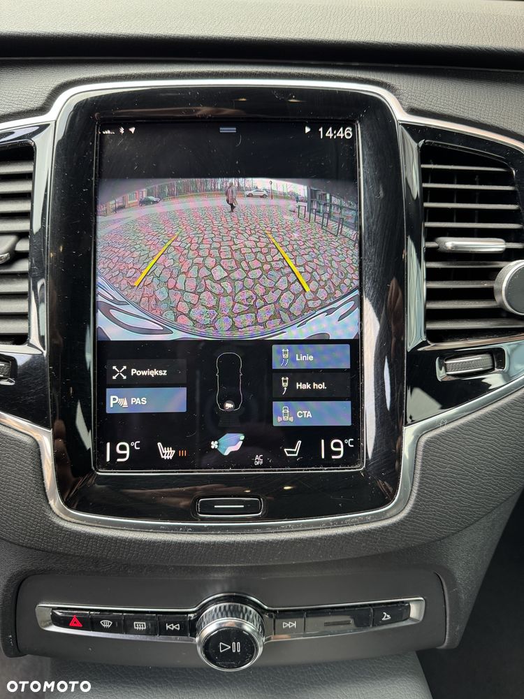 Volvo XC 90 T8 AWD Recharge Geartronic Inscription Edition - 19