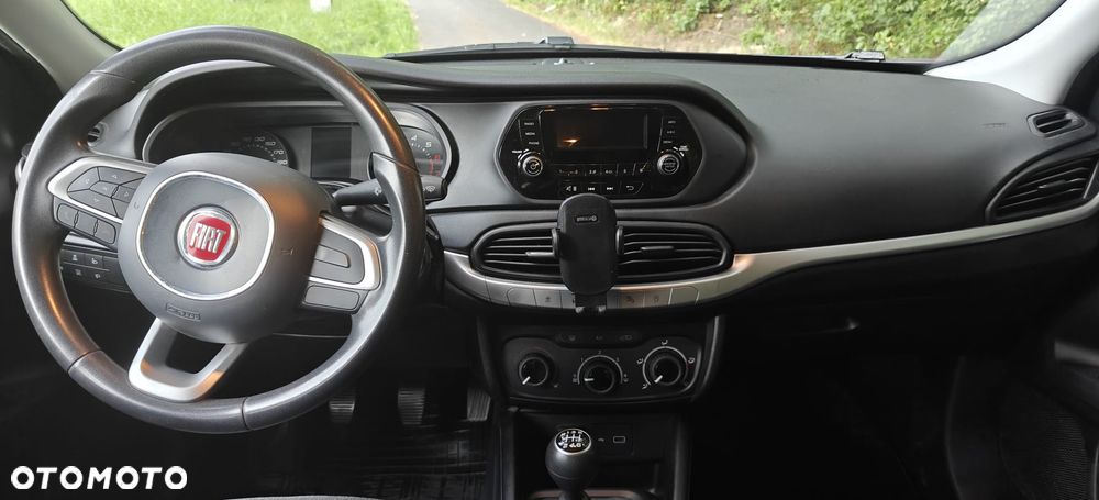 Fiat Tipo 1.4 T-Jet 16v Pop - 36