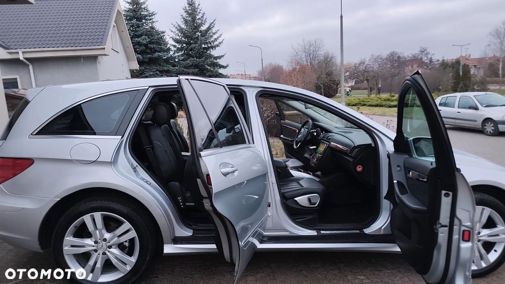 Mercedes-Benz Klasa R 320 CDI L 4Matic 7G-TRONIC Travel Edition - 31