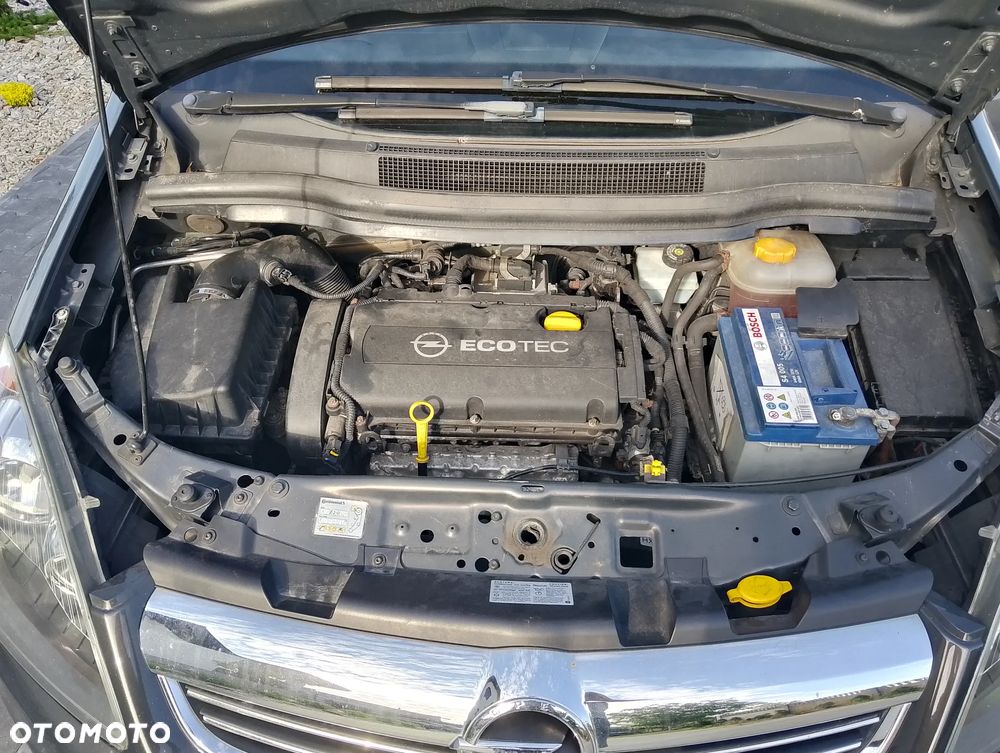 Opel Zafira - 11