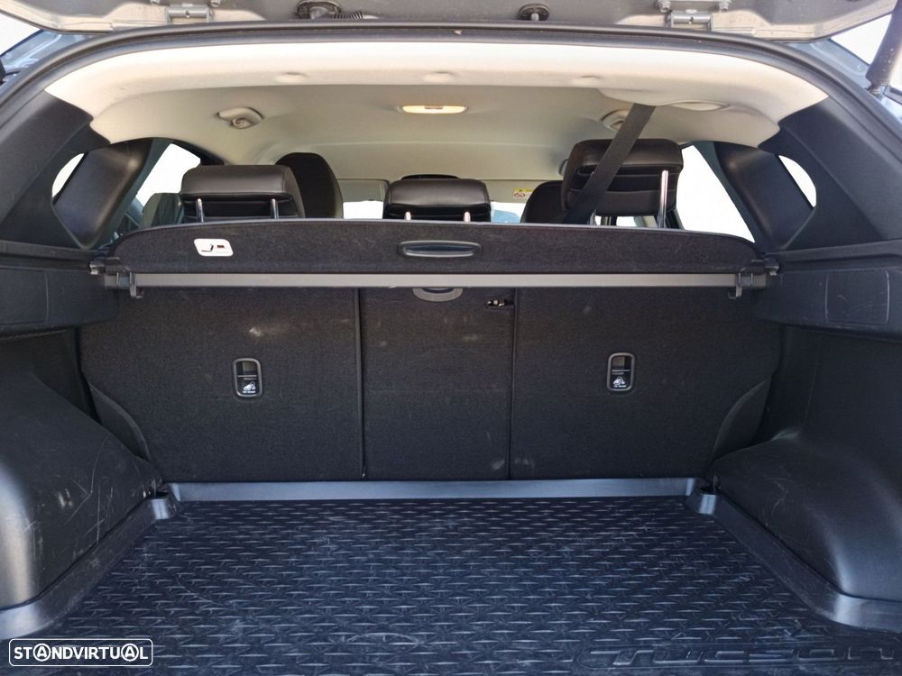 Hyundai Tucson 1.6 CRDi Vanguard DCT - 11