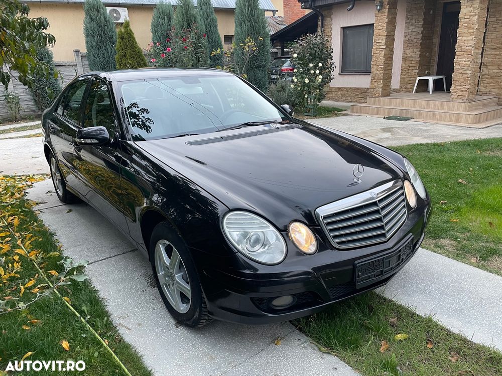 Mercedes-Benz E - 13