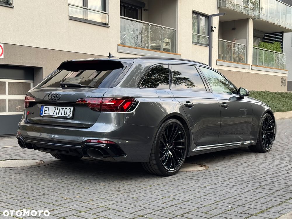 Audi RS4 Avant TFSI Quattro Tiptronic - 7