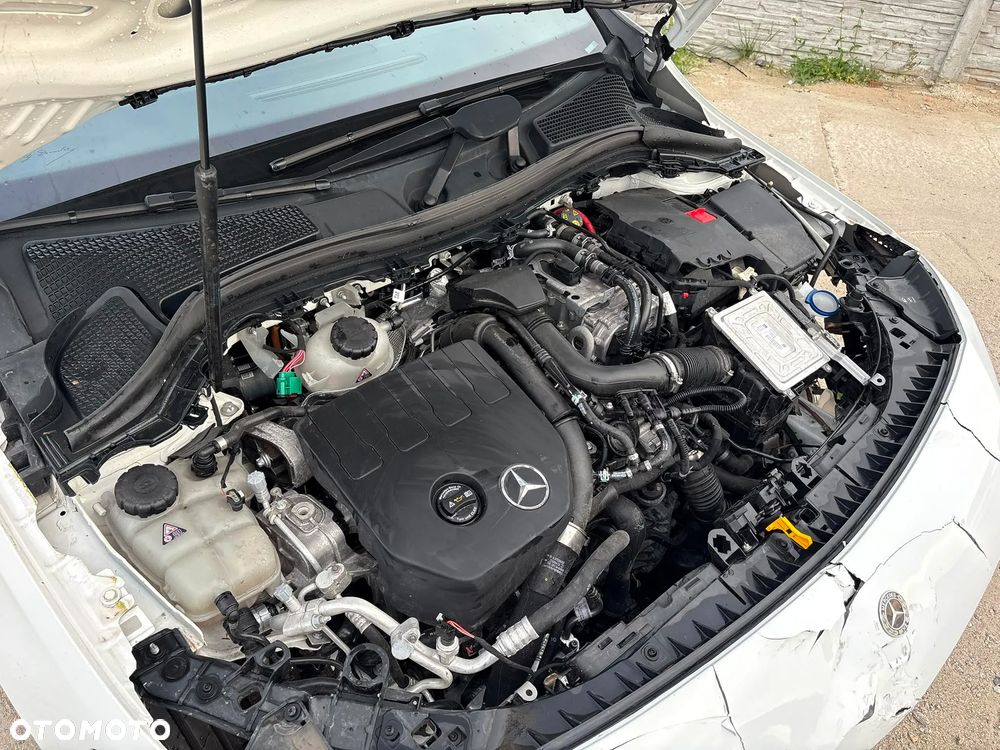 Mercedes-Benz Klasa B 250 e 8G-DCT AMG Line - 27