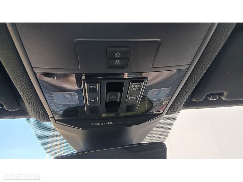 VW T-Roc 1.5 TSI R-Line DSG - 33