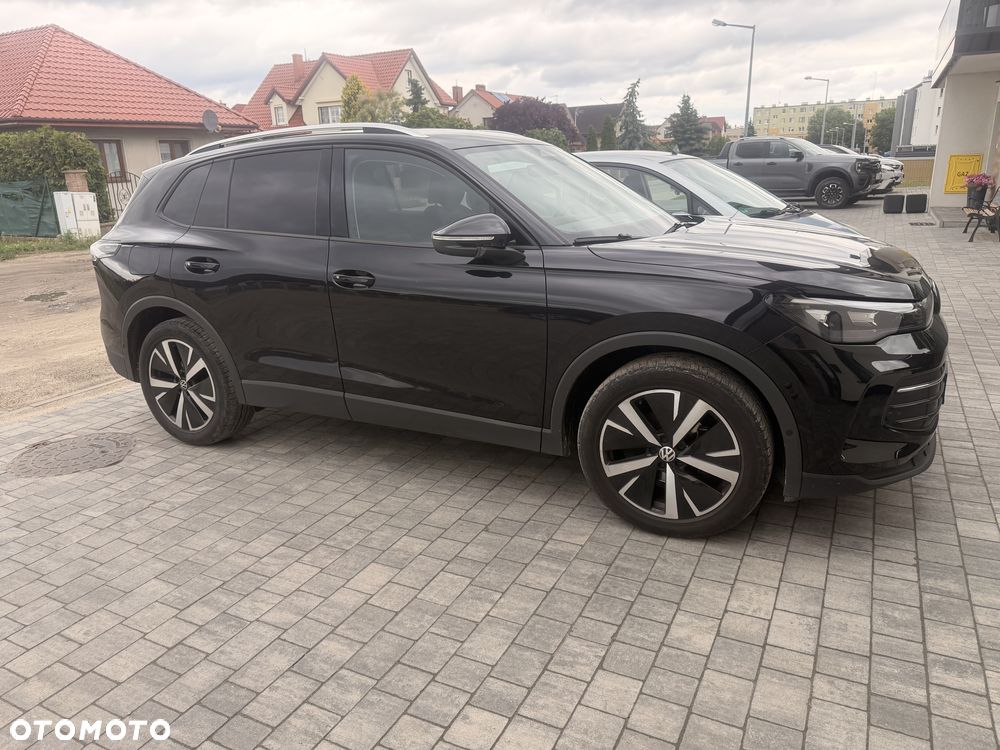 Volkswagen Tiguan 1.5 eTSI Special Edition DSG - 1