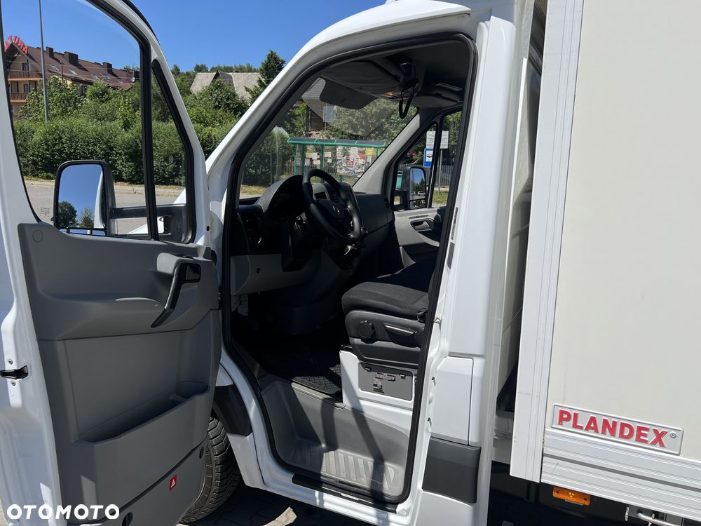 Mercedes-Benz Sprinter 516 - 14