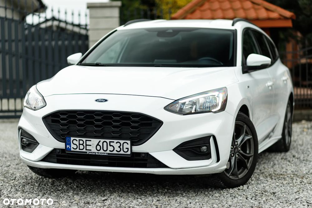 Ford Focus SW 1.5 EcoBlue S&S ST-LINE X - 14