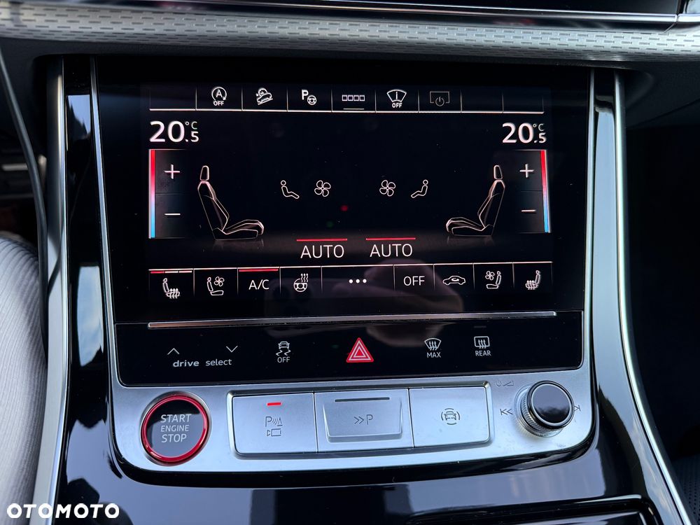 Audi SQ8 - 28