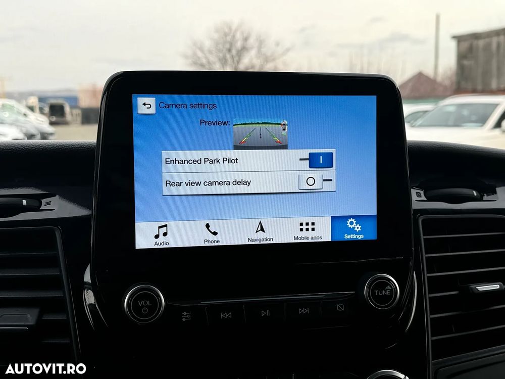 Ford Tourneo Custom 320 L2H1 VA Titanium - 32