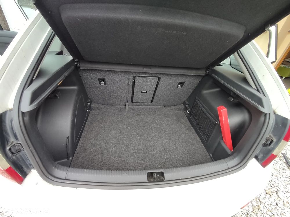 Skoda RAPID - 6