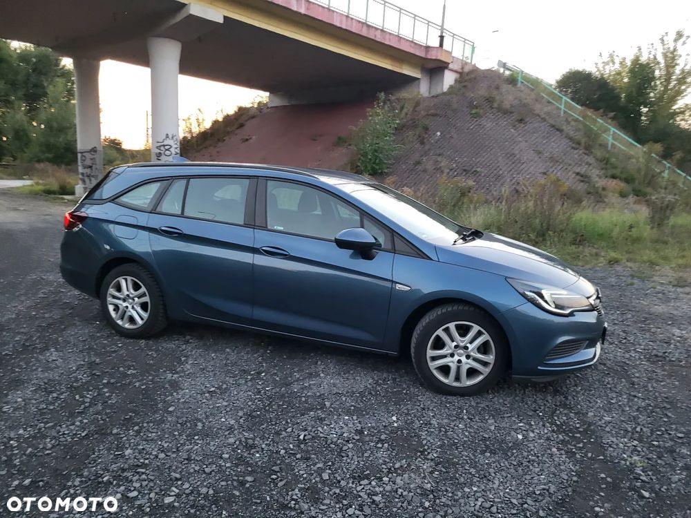 Opel Astra 1.6 D (CDTI) Selection - 3