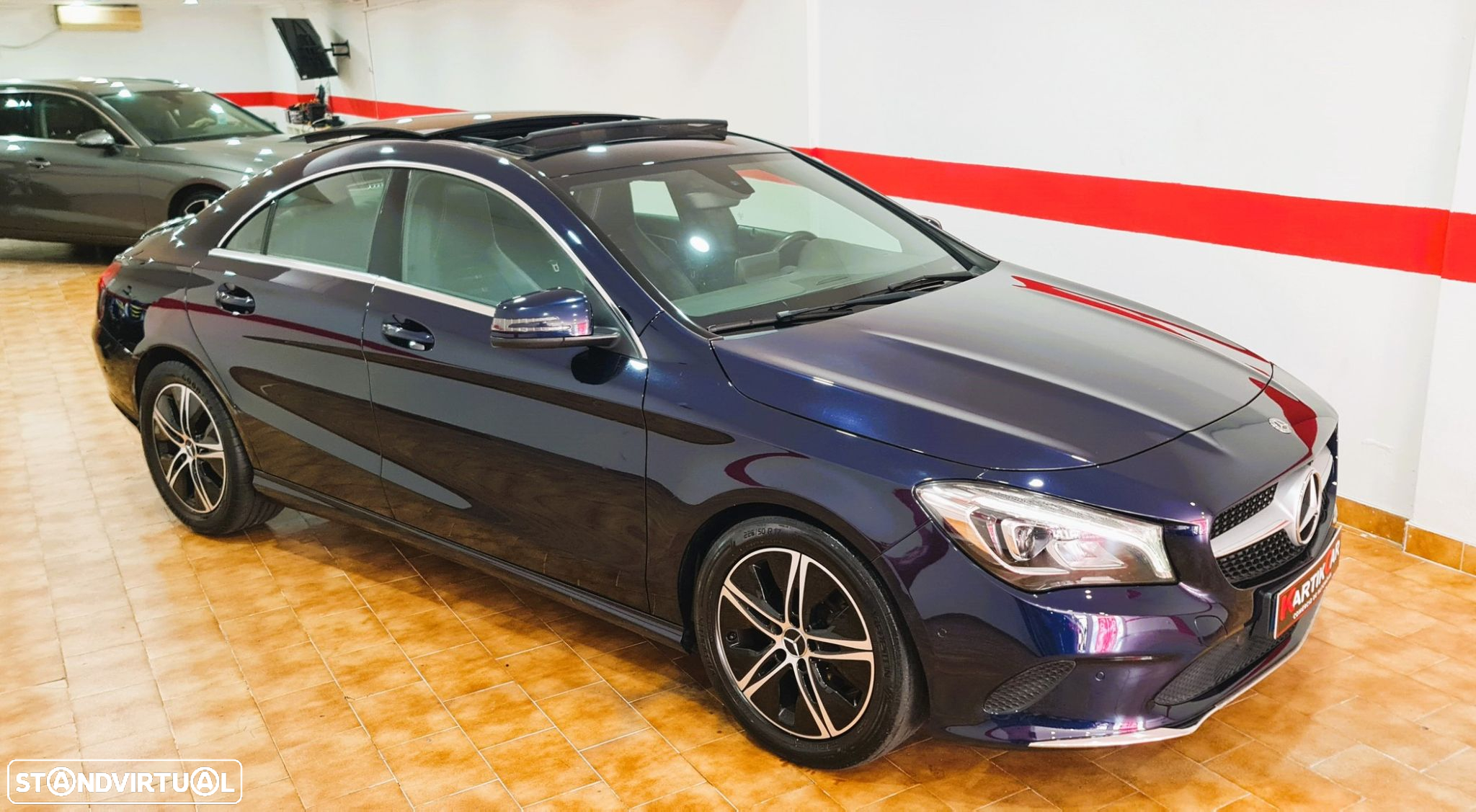 Mercedes-Benz CLA 180 - 3