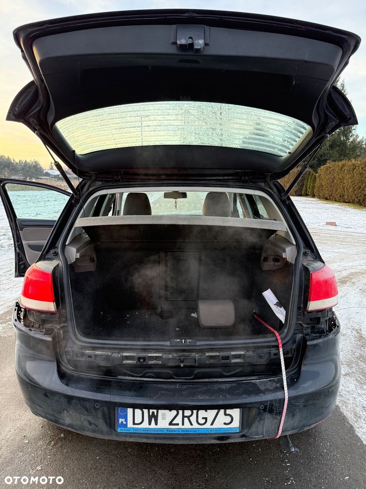 Volkswagen Golf - 17