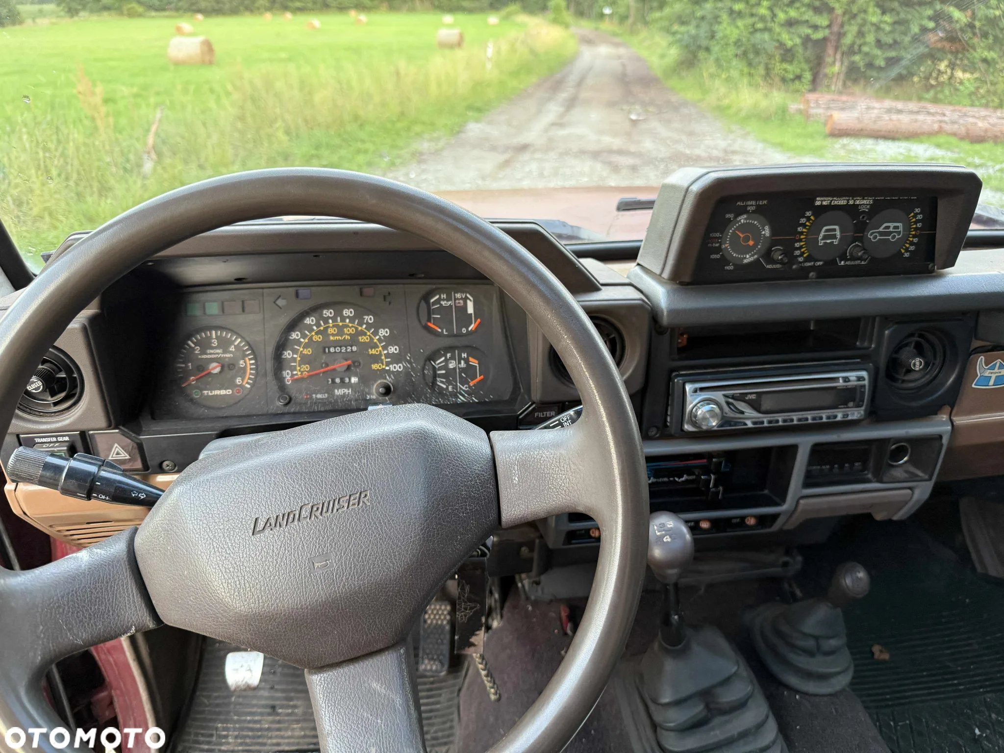 Toyota Land Cruiser LJ70 - 10