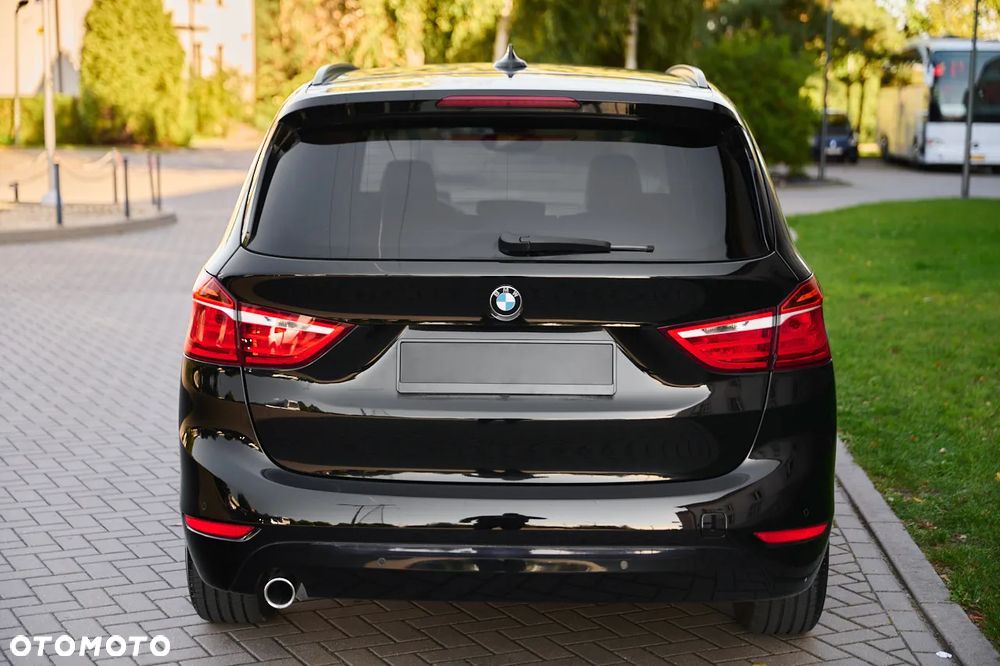 BMW Seria 2 218d Gran Tourer Sport-Aut Sport Line - 10