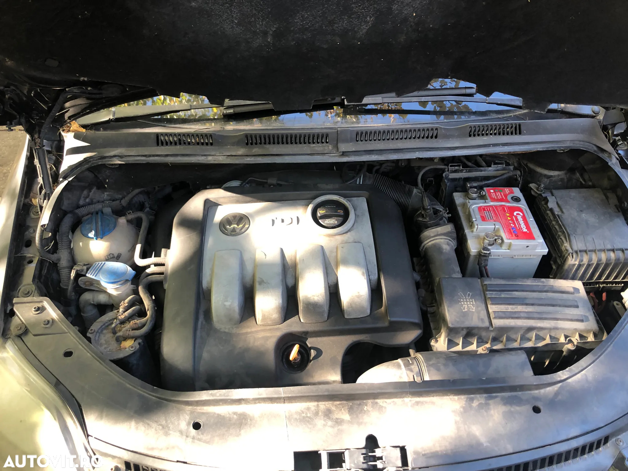 Dezmembrez VW Volkswagen Golf 5 plus negru 1.9 TDI cod BXE - 9