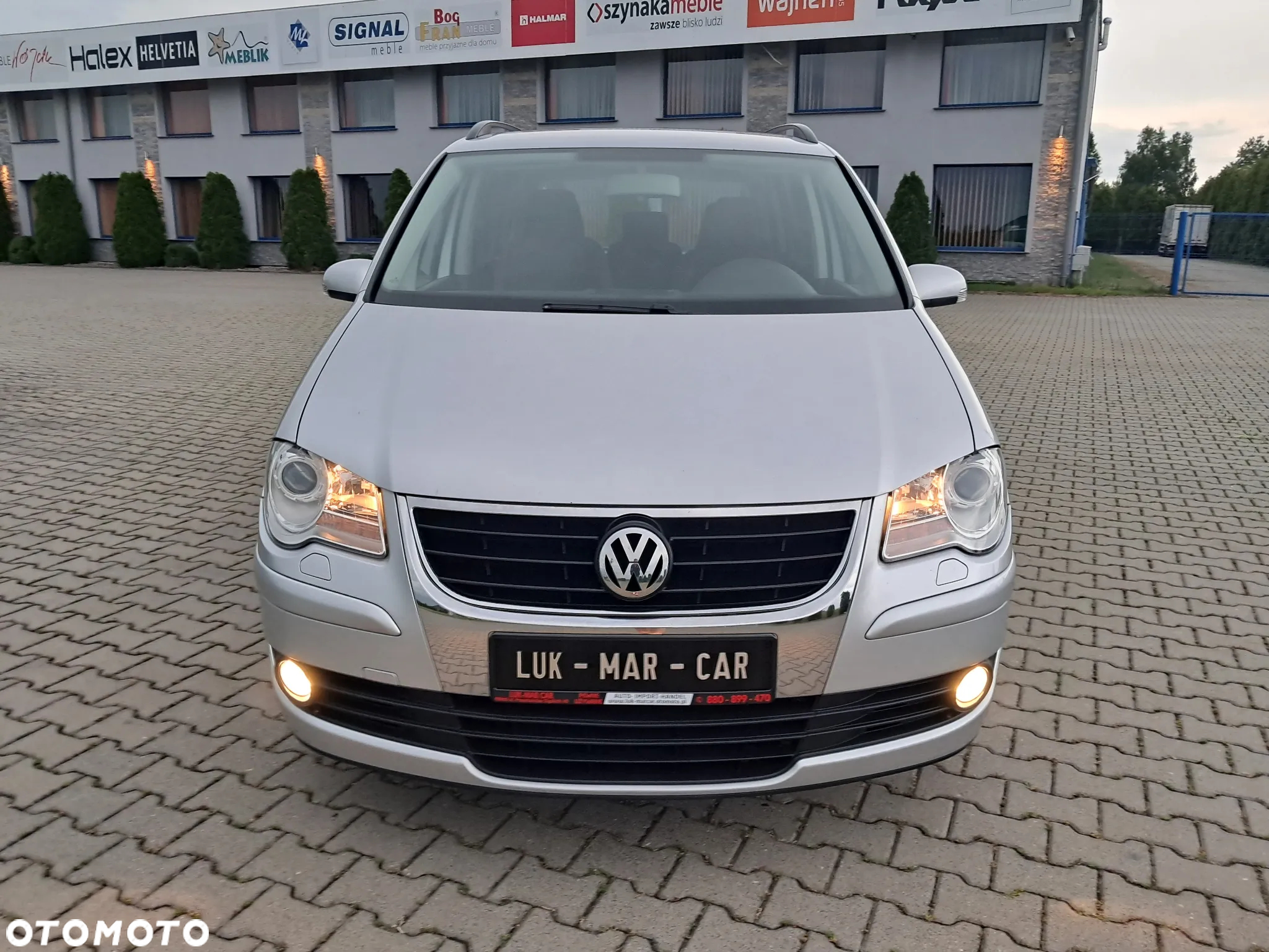 Volkswagen Touran 1.9 TDI DPF Highline - 11