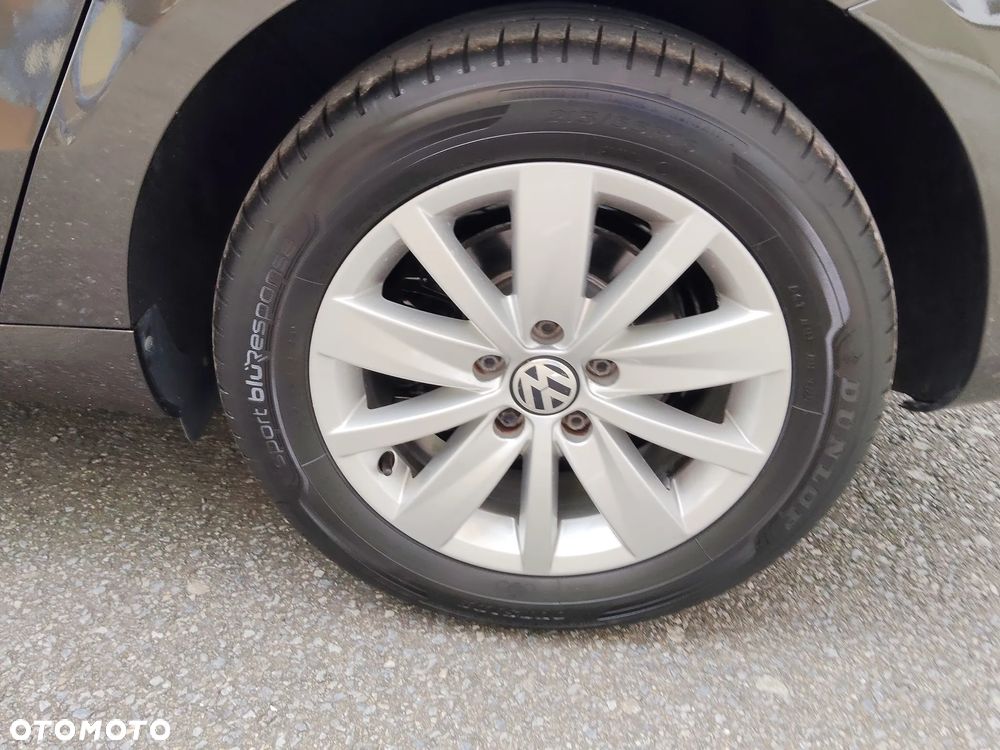 Volkswagen Passat Variant 2.0 Blue TDI SCR Highline - 18