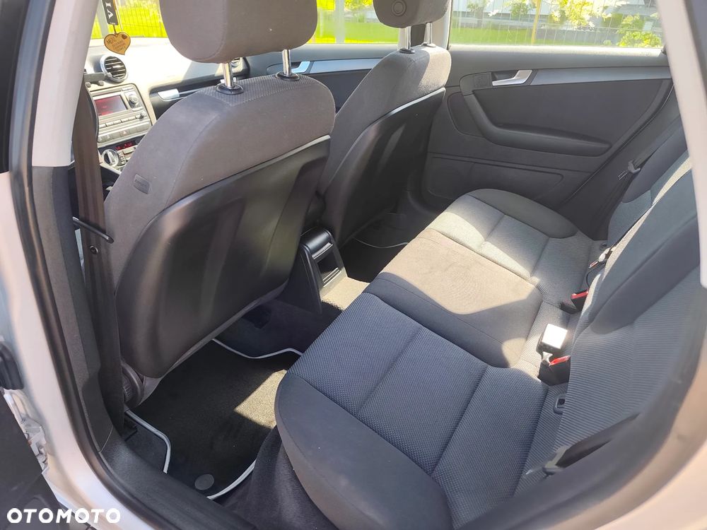 Audi A3 Sportback - 6