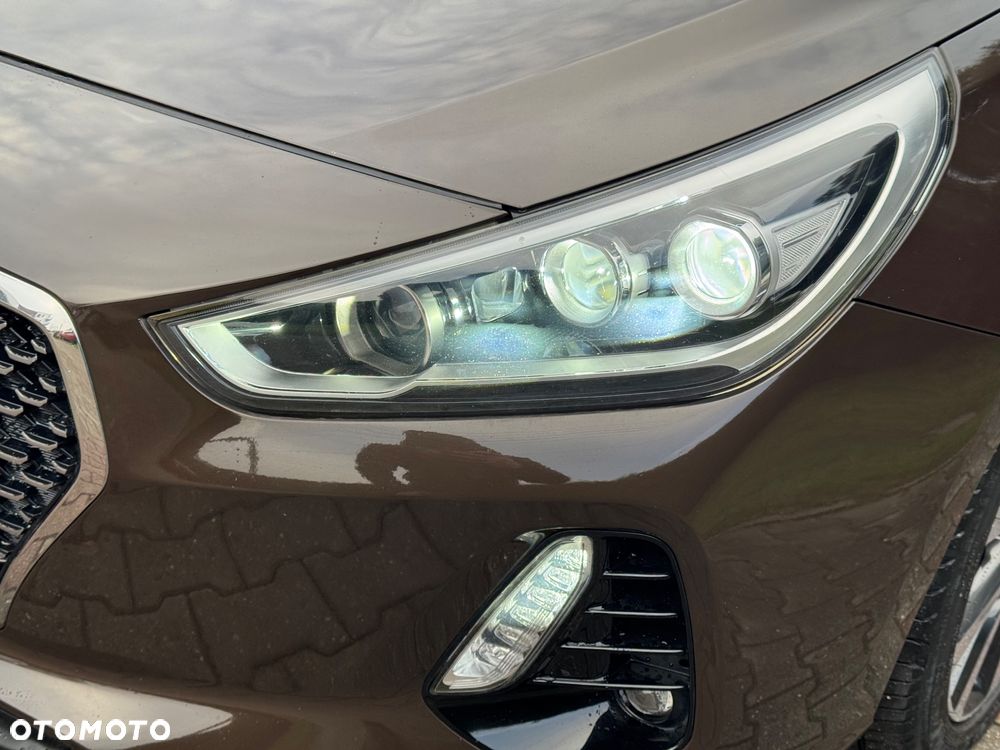 Hyundai i30 1.4 T-GDI Premiere Style - 11