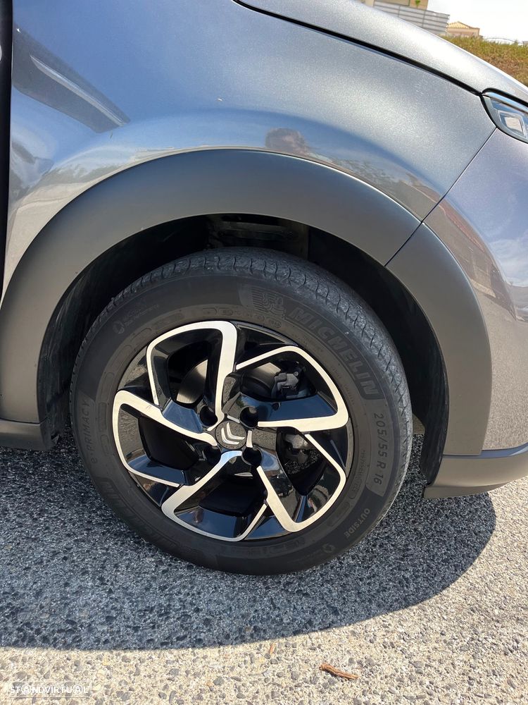 Citroën C3 1.2 PureTech C-Series - 12