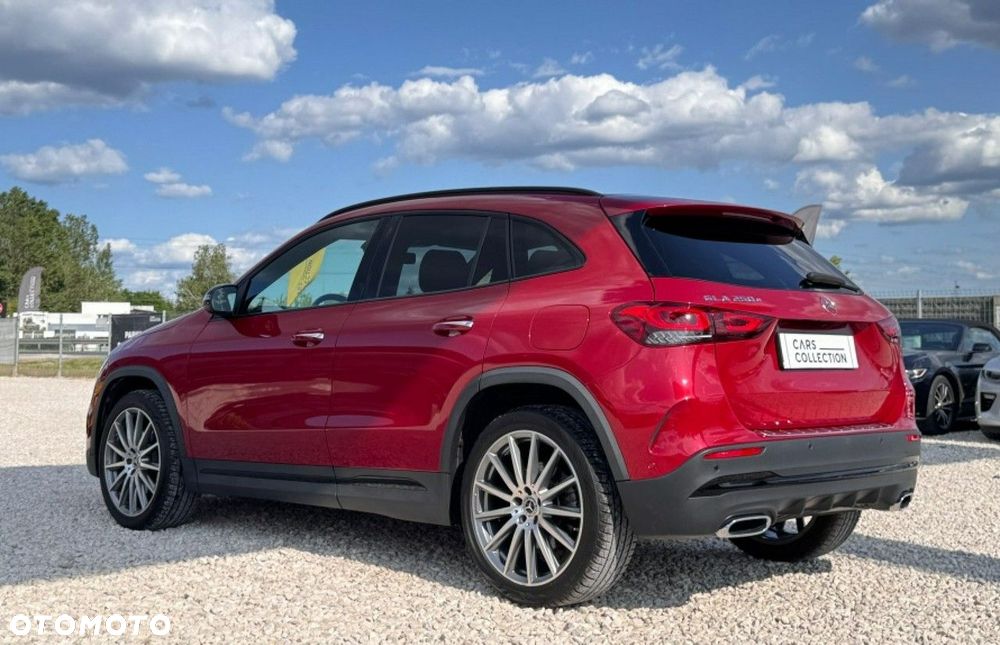 Mercedes-Benz GLA 250e AMG Line - 6