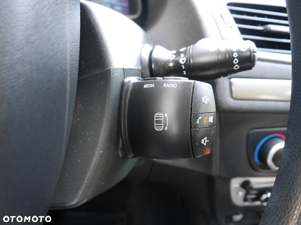Renault Megane 1.6 16V 100 TomTom Edition - 22