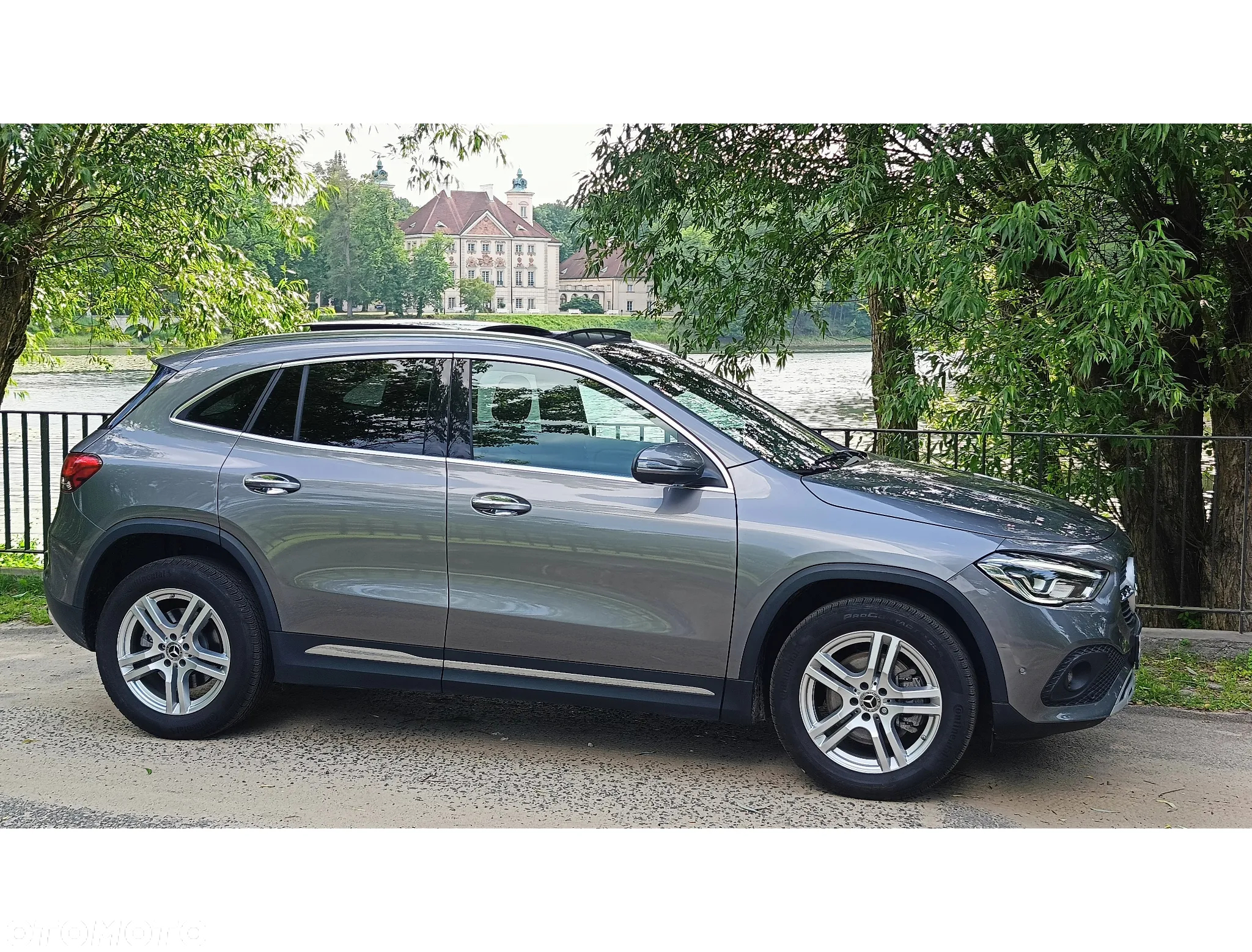 Mercedes-Benz GLA 250 4-Matic - 32