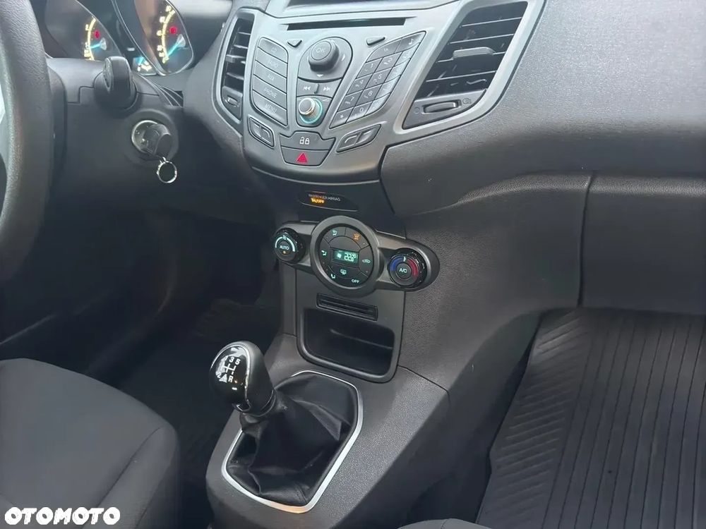 Ford Fiesta - 14