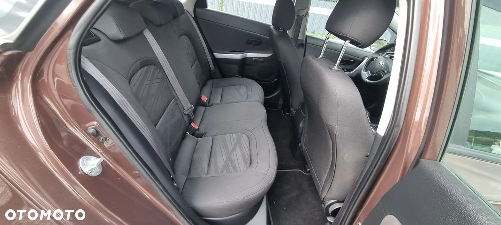Kia Ceed - 18