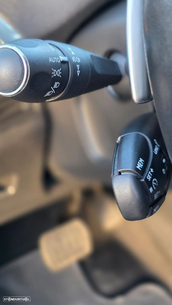Peugeot 3008 BlueHDi 120 Stop & Start Allure - 27