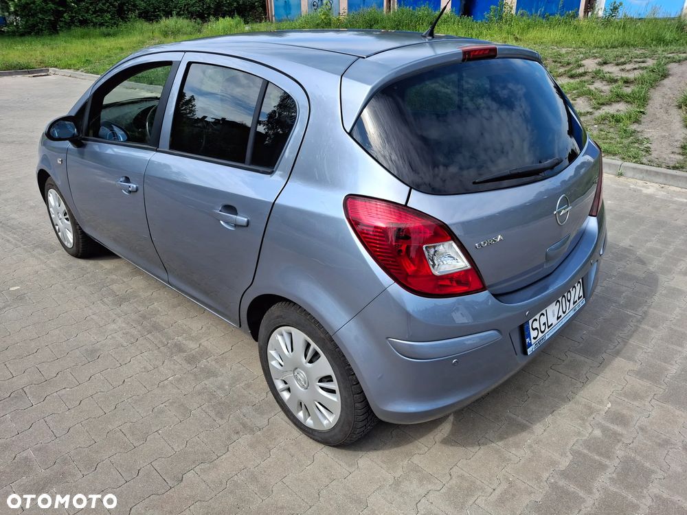 Opel Corsa 1.2 16V Cosmo - 31