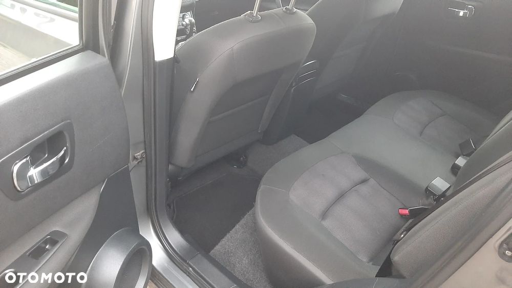 Nissan Qashqai 1.6 Acenta CVT - 11