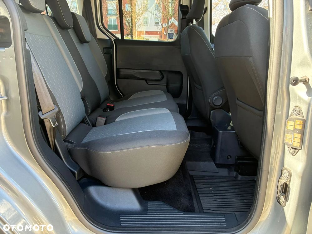 Ford Tourneo Courier 1.0 EcoBoost Titanium - 16