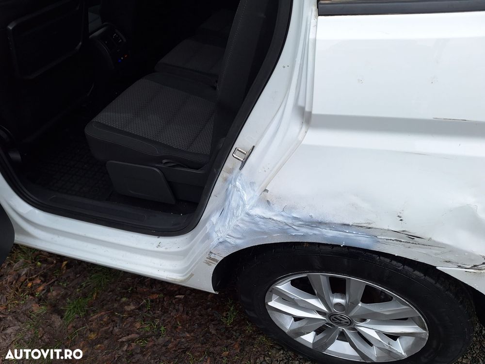 Volkswagen Touran 1.6 TDI SCR (BlueMotion Technology) Comfortline - 5