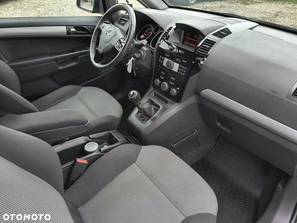 Opel Zafira - 6