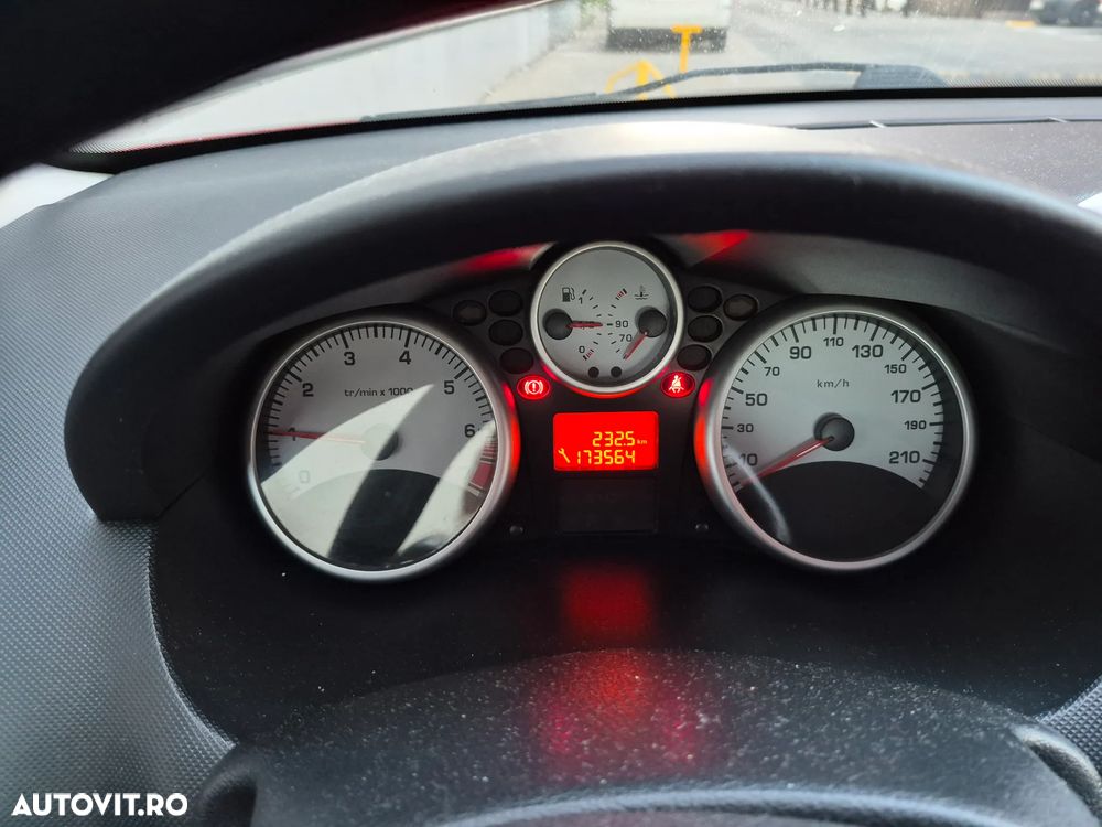 Peugeot 206+ - 1