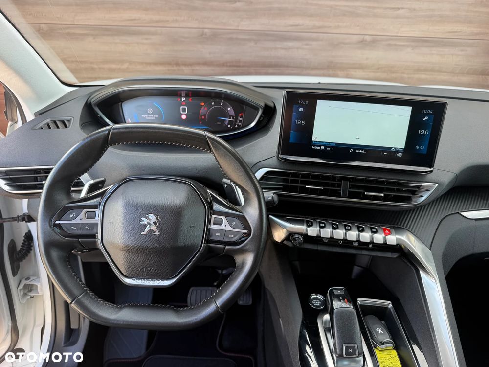 Peugeot 3008 1.5 BlueHDi Allure S&S EAT8 - 16