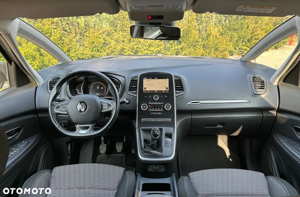 Renault Scenic Energy TCe 115 S&S LIMITED - 16