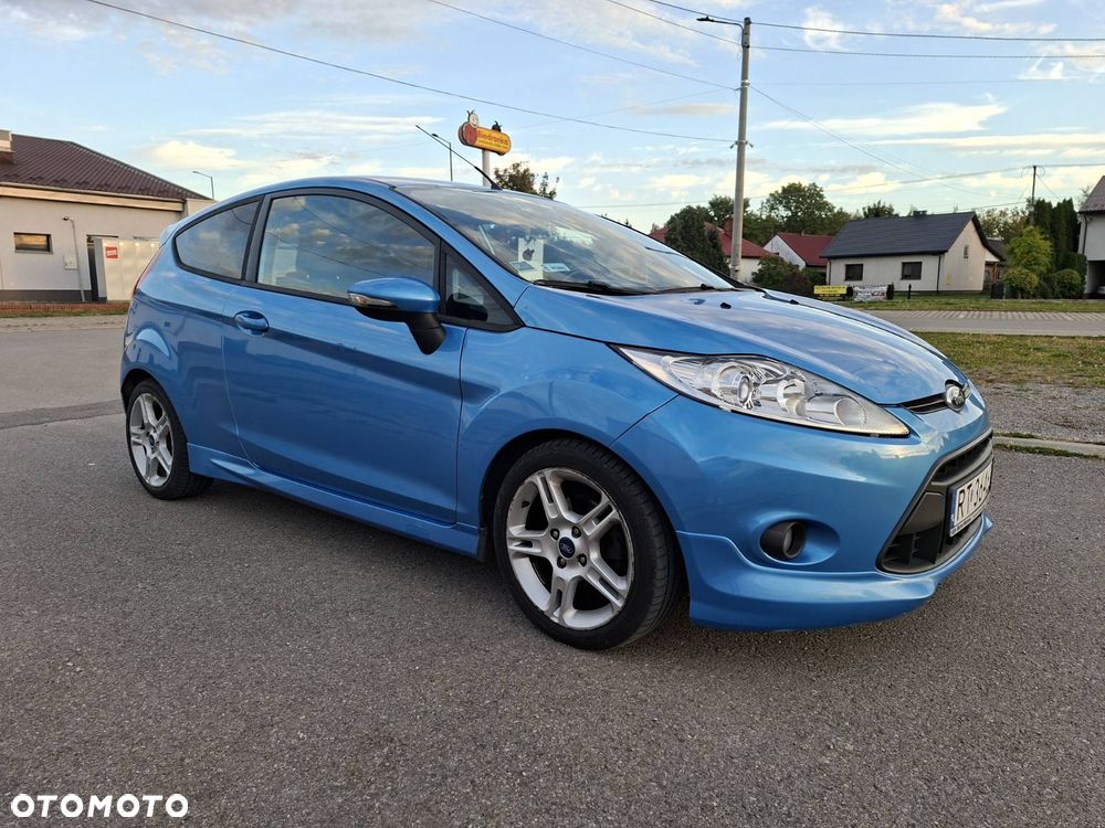 Ford Fiesta - 19