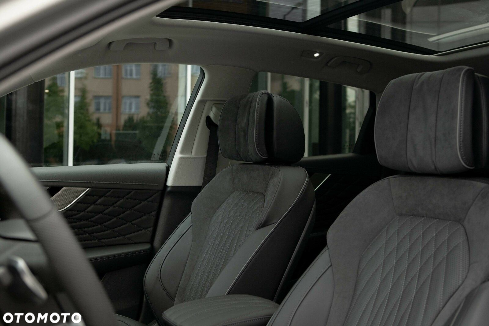 Hongqi HS5 - 23